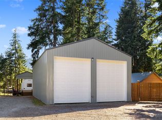 41 Country Dr, Easton, WA 98925