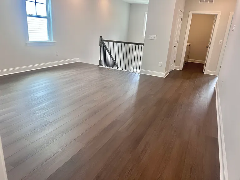Larger Loft-Upstairs-Pic 2
