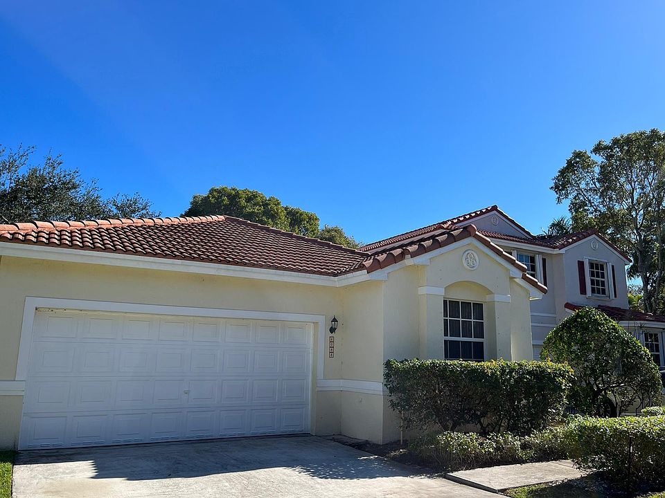 1st image of 4988 SW 151st Ave
