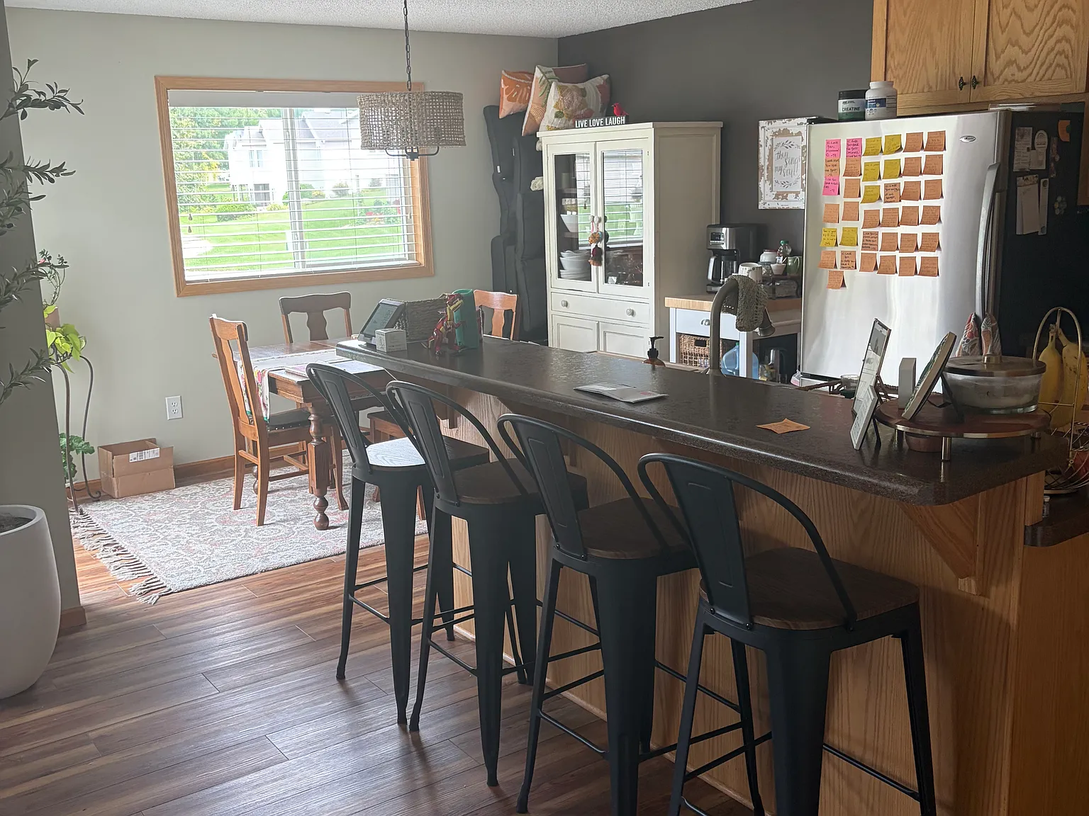 3 bed, 1454 sqft, $2,200 — Photo 3