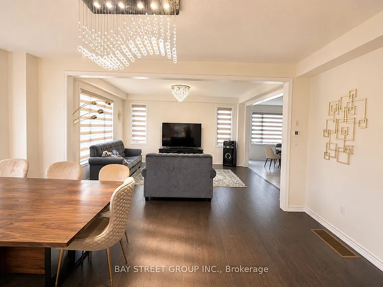 163 Terry Fox Dr #BASEMENT — Photo 4