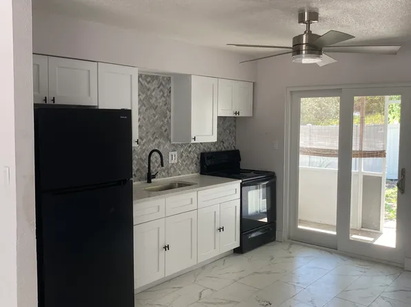 4484 Parmely St, Punta Gorda, FL 33980