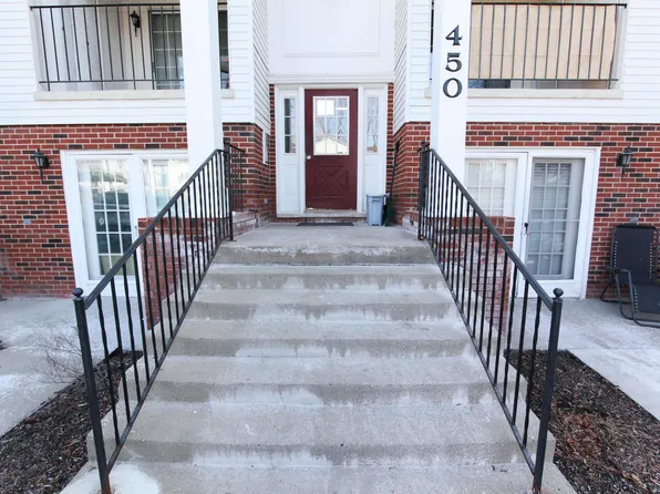450 Baldwin Ave #33, Rochester, MI 48307