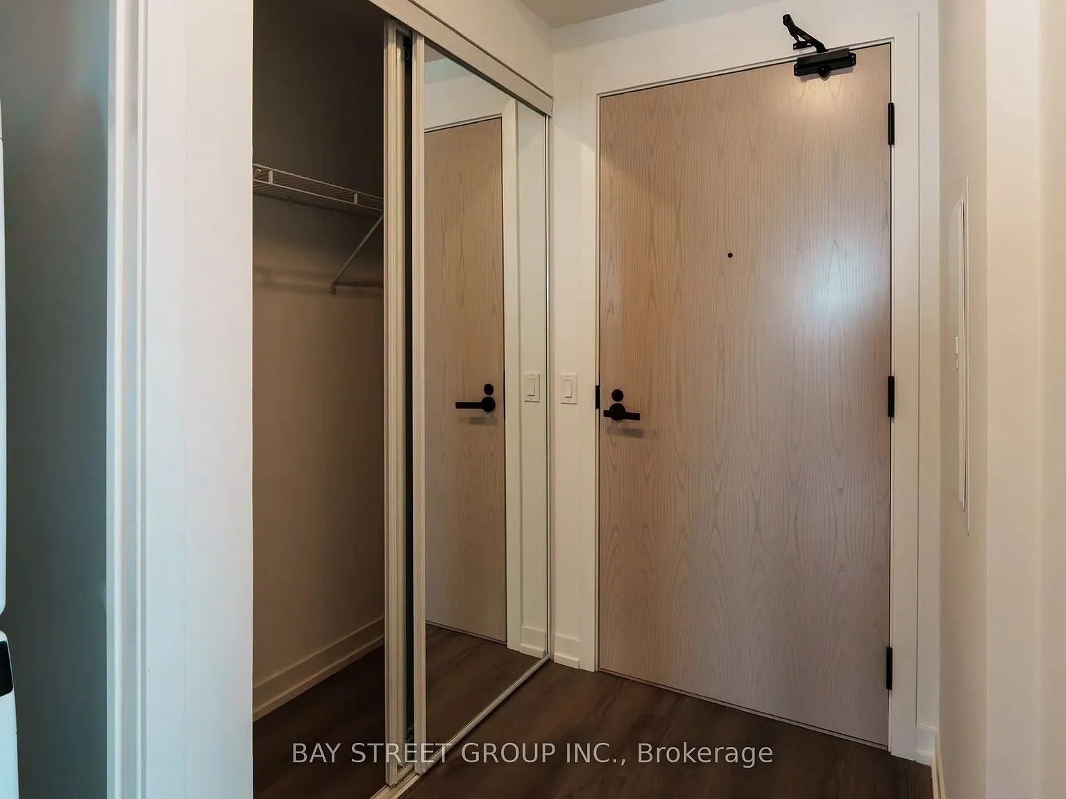 2 bed, $2,550 — Photo 3