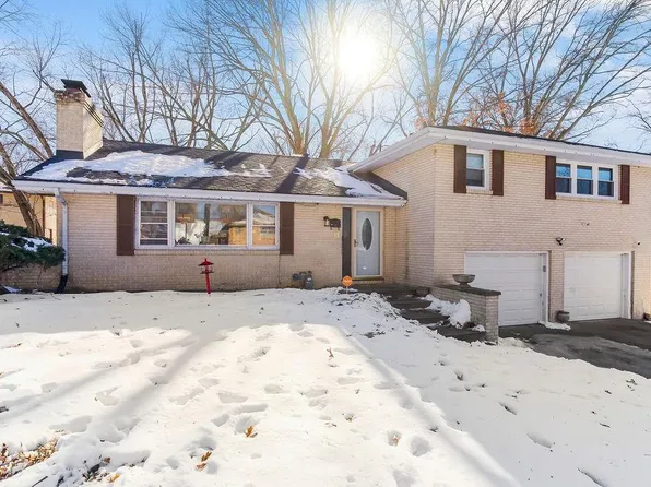 5041 Waverly Ave, Kansas City, KS 66104