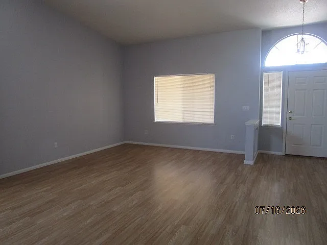 2345 Queen Bee Ct — Photo 8