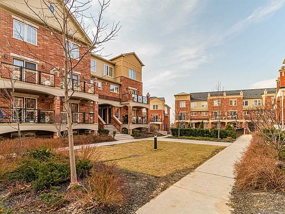 3rd image of 39 Hays Blvd #6