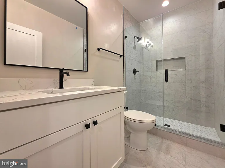 41 E Reed Ave — Photo 27