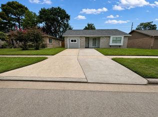 12211 W Marsham Cir, Houston, TX 77066