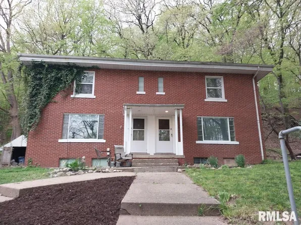 1501 E Terrace View Ln, Peoria Heights, IL 61616