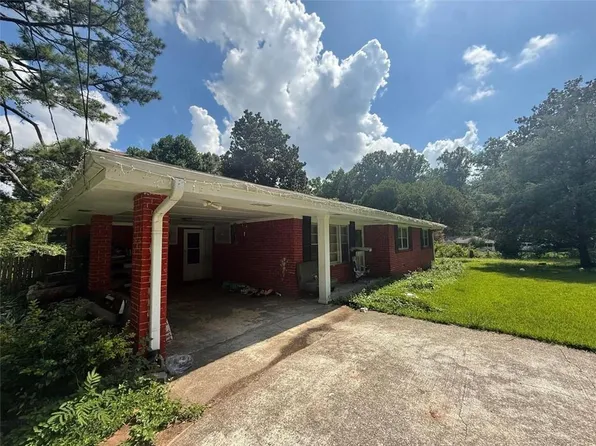 4474 Casco Ln NW, Lilburn, GA 30047
