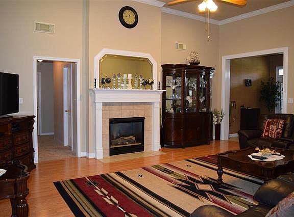 4th image of 1210 Galway Dr