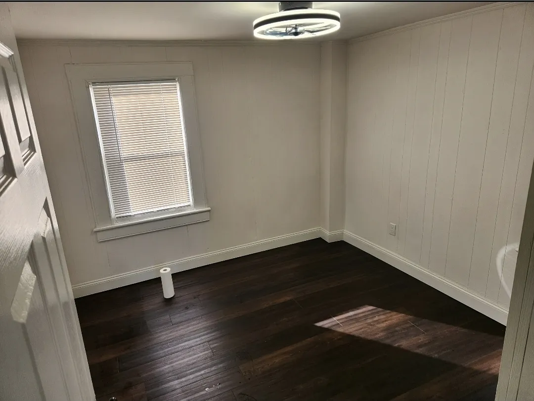 11 Van Wagner Rd — Photo 4