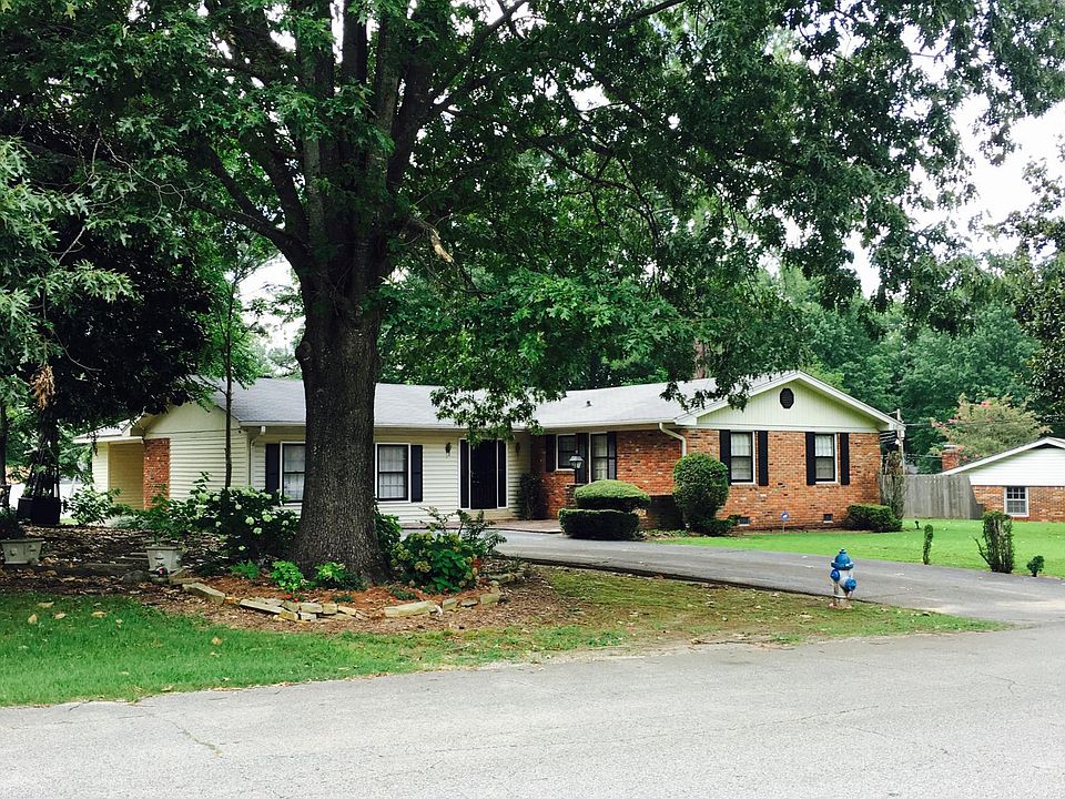 1st image of 49 Franwood Dr