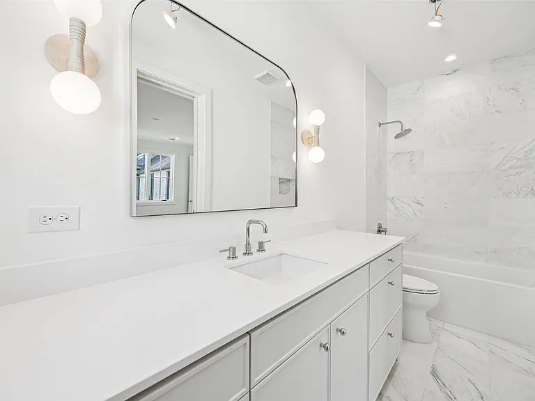 6833 Northridge Dr — Photo 32