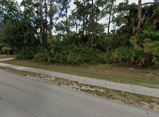 2103 E 6th St, Lehigh Acres, FL 33936