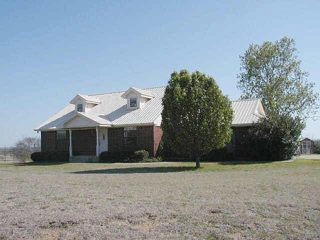 1st image of 125 Creekview Cir