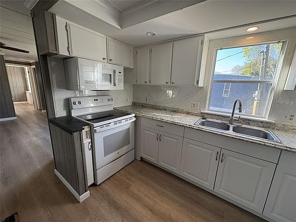 2nd image of 1183 9th St