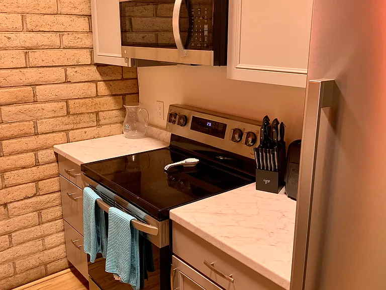 120 Country Club Dr #29 — Photo 6