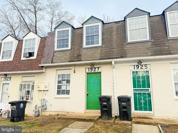 1927 Dutch Village Dr Unit I-243, Landover, MD 20785