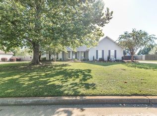 105 Bentley Way, Kathleen, GA 31047