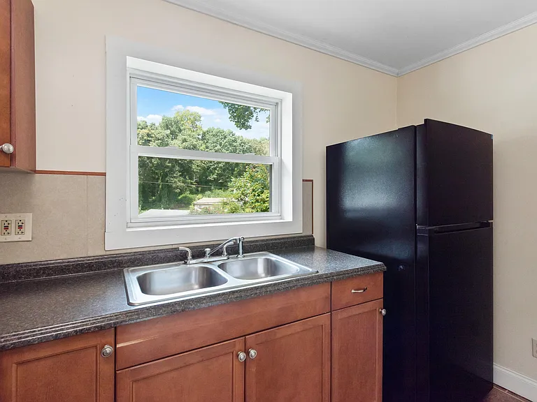 113 Wakeman Ln — Photo 13