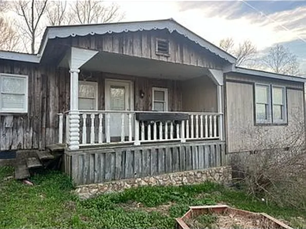 900 Audrey Hardy Rd, Starr, SC 29655