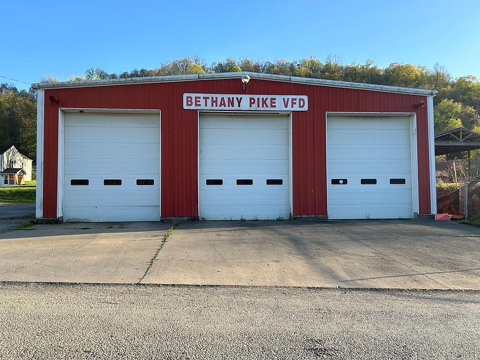 1st image of 32 Center Street