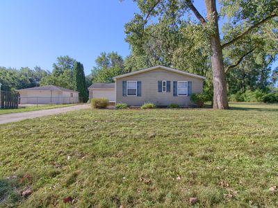 27523 Powers St, Westland, MI, 48186