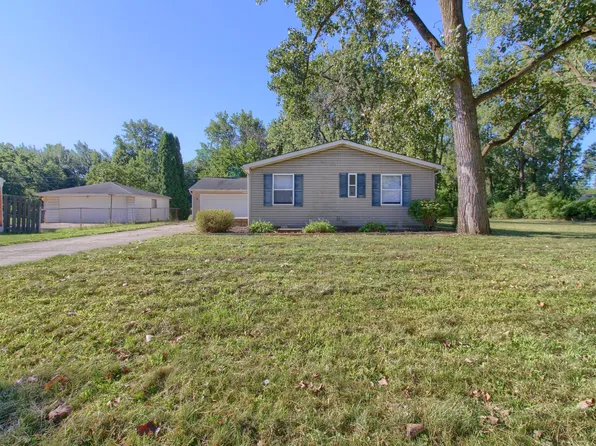 27523 Powers St, Westland, MI 48186