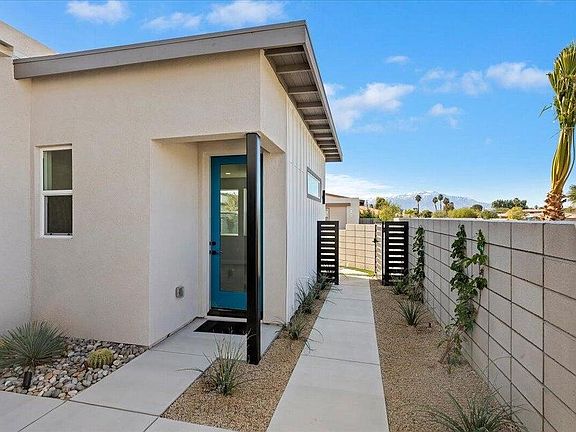 3rd image of 41796 Volare Ct