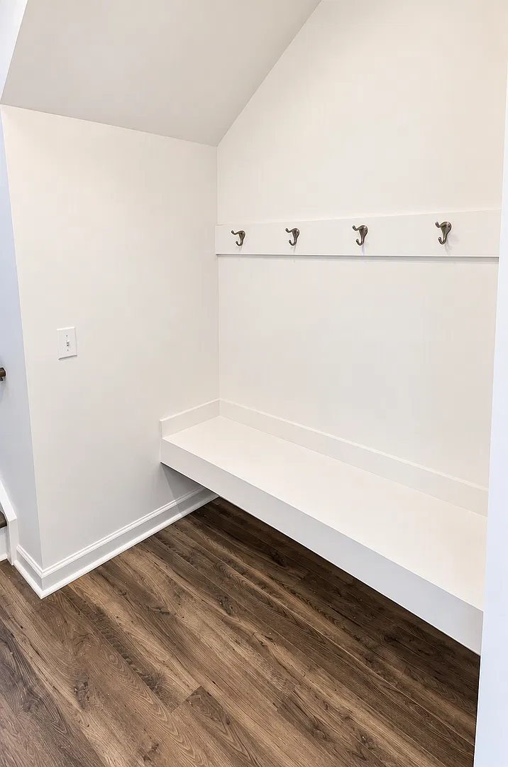 Beautiful 3bd/2.5ba Home In The Sought-After Stonebridge Fairways Community /Available November 2026 — Photo 4
