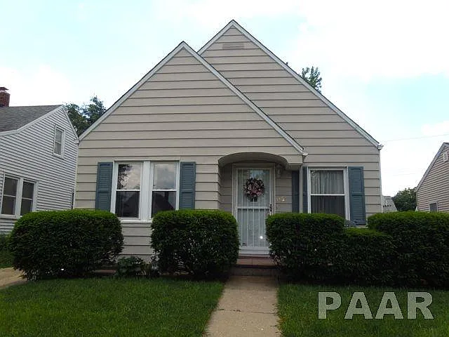 1312 W Margaret Ave photo 1