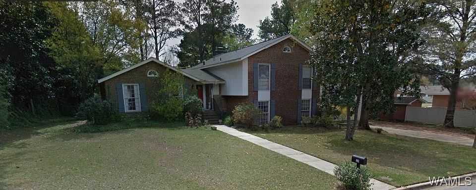 1st image of 324 Riverdale Dr