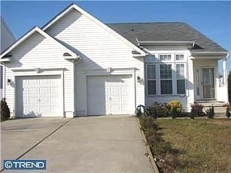1st image of 185 Nathan Hale Dr