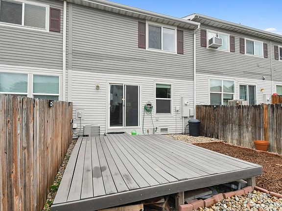 4th image of 11040 Claude Ct