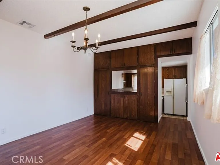 609 Alexander St — Photo 16