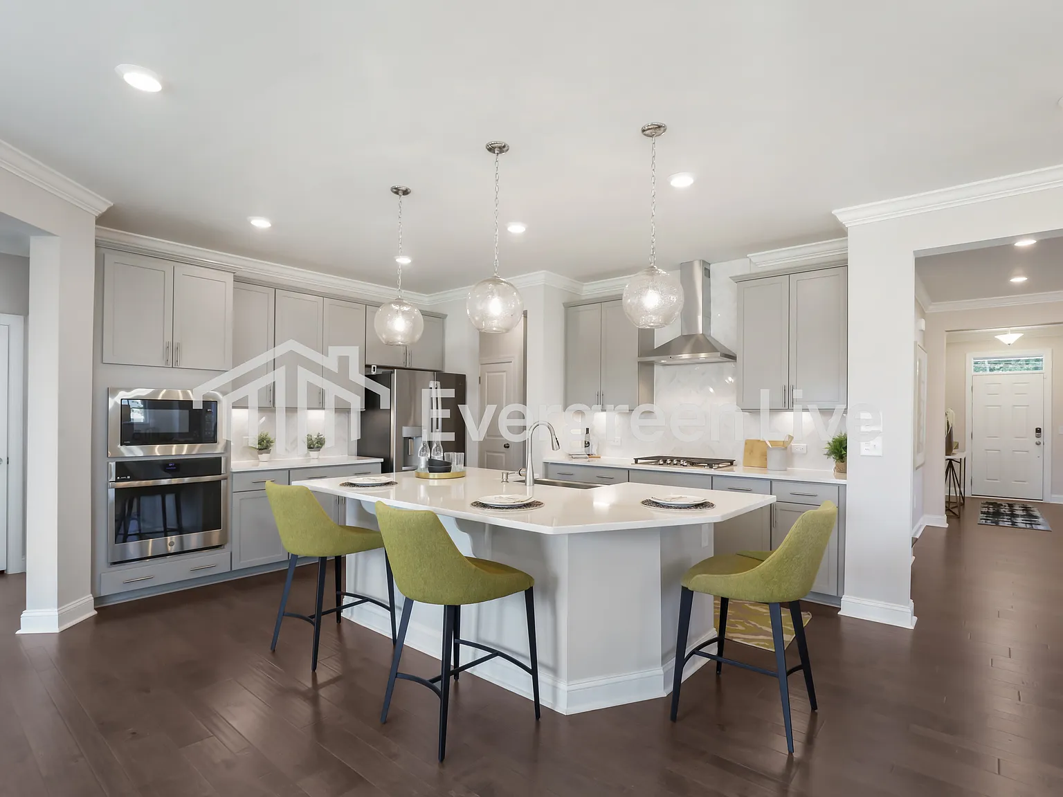 5 bed, 4.0 bath, 3454 sqft, $3,130 — Photo 4
