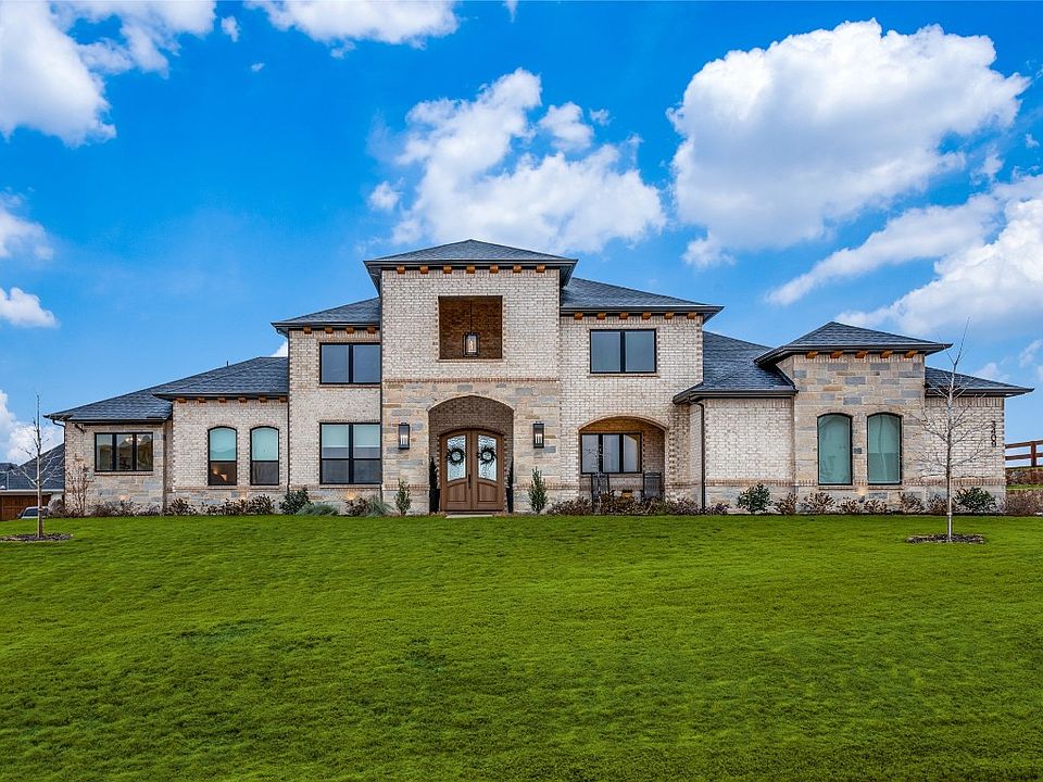 1st image of 3409 Dovehill Dr