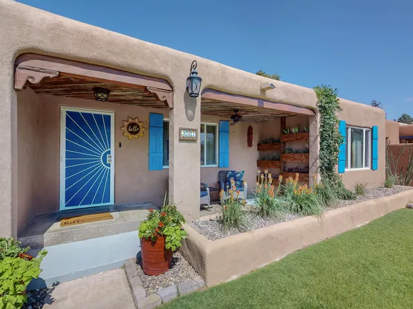 301 Cardenas Dr NE, Albuquerque, NM 87108