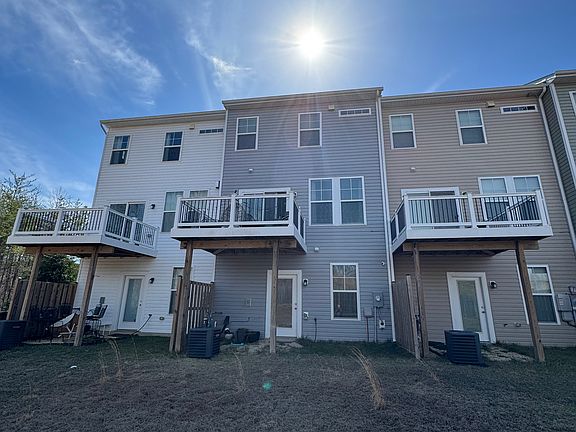 4th image of 202 Barnwell Dr