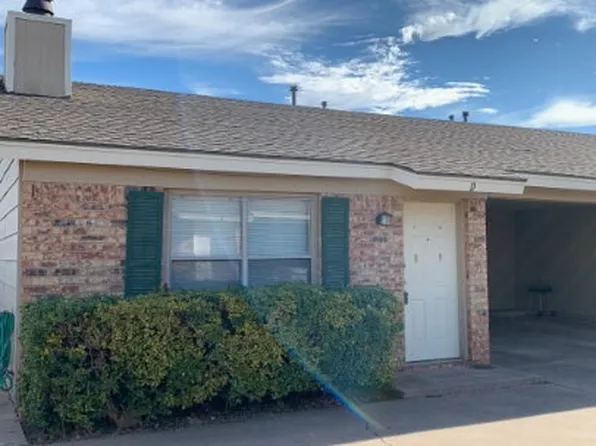 5702 Brownfield Dr #B, Lubbock, TX 79414
