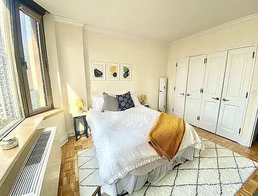 3rd image of 400 E 90th St APT 9B