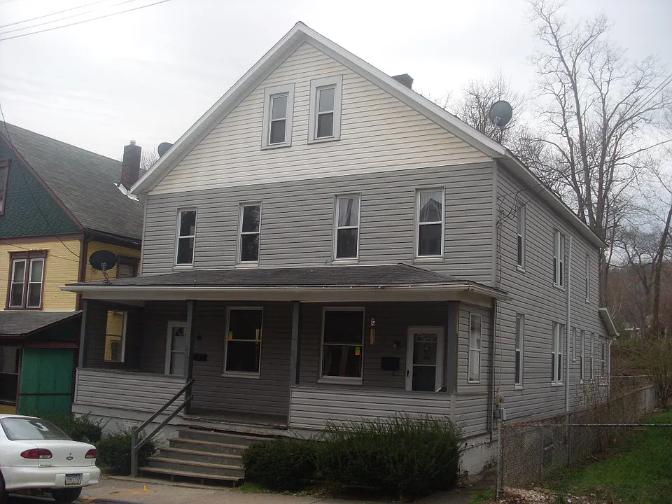 217 Chandler Ave