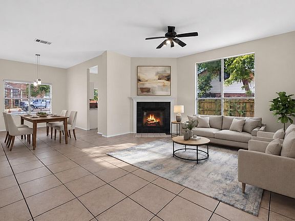 4th image of 6901 Bancroft Woods Dr