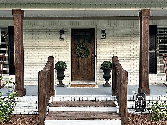 4th image of 9570 Lakeview Rd