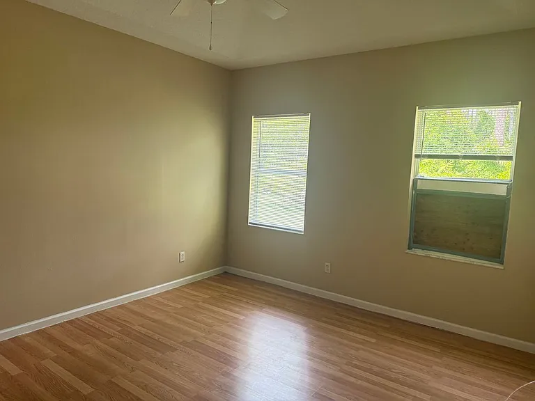 18 Poinbury Dr #SINGLE FAMILY — Photo 11