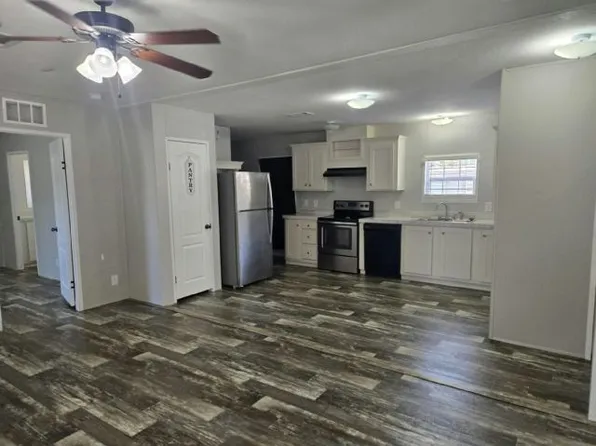 1400 Banana Rd #146, Lakeland, FL 33810