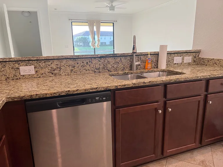 20417 Lagente Cir — Photo 10