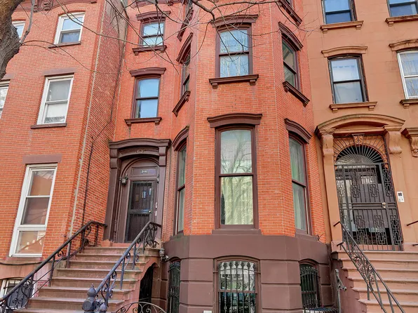 316 Greene Avenue image 1 of 7
